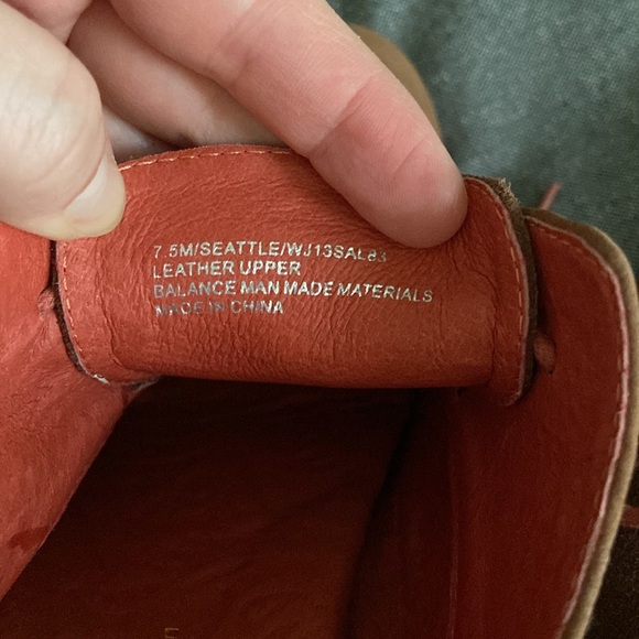 Jambu Dutch Design wing tip clog heels size 7.5 - Picture 6 of 8